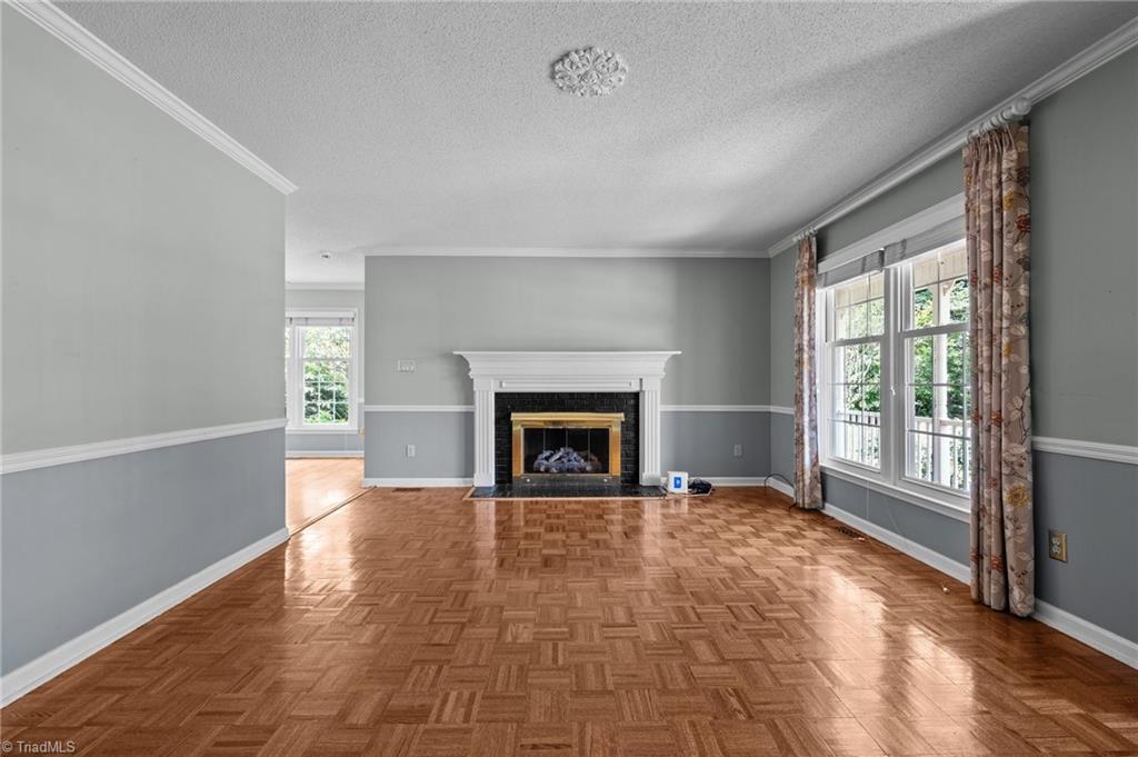 2216 Hoskins Road Burlington, NC 27215 - Photo 6 of 48 Gallery Image 6