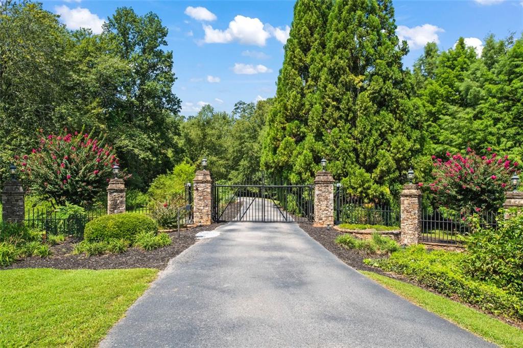 6249 Ben Parks Road Murrayville, GA 30564 - Photo 2 of 90