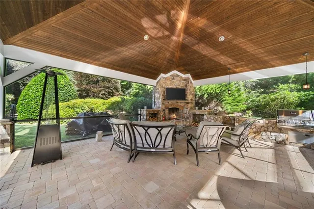 $2,995,000 | 6249 Ben Parks Road, Murrayville, GA 30564