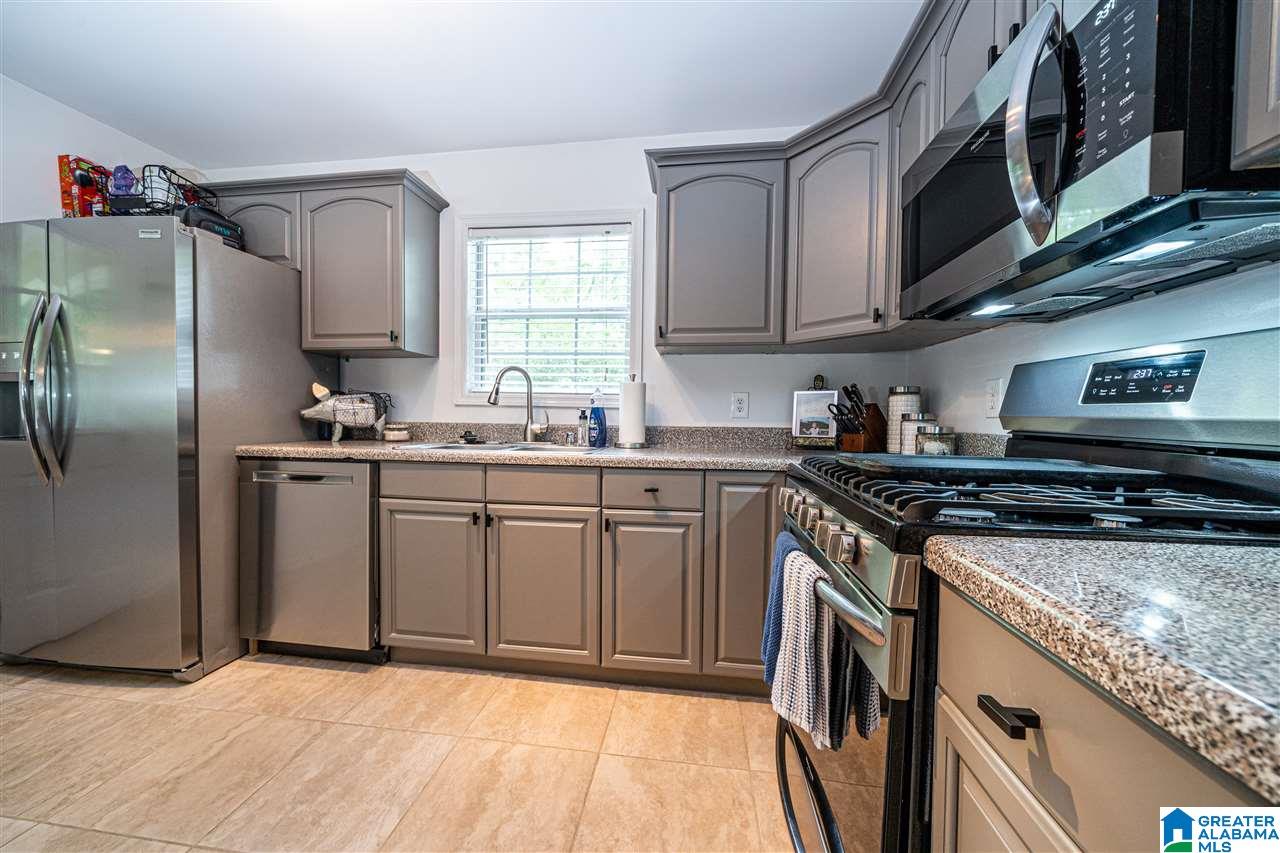 1049 Montclair Road Birmingham, AL 35213 - Photo 9 of 23
