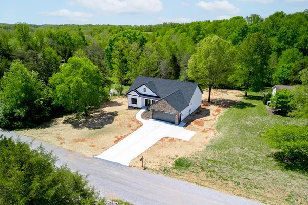 $499,000 | 2404 Twin Lake Drive, Bedford, VA 24523