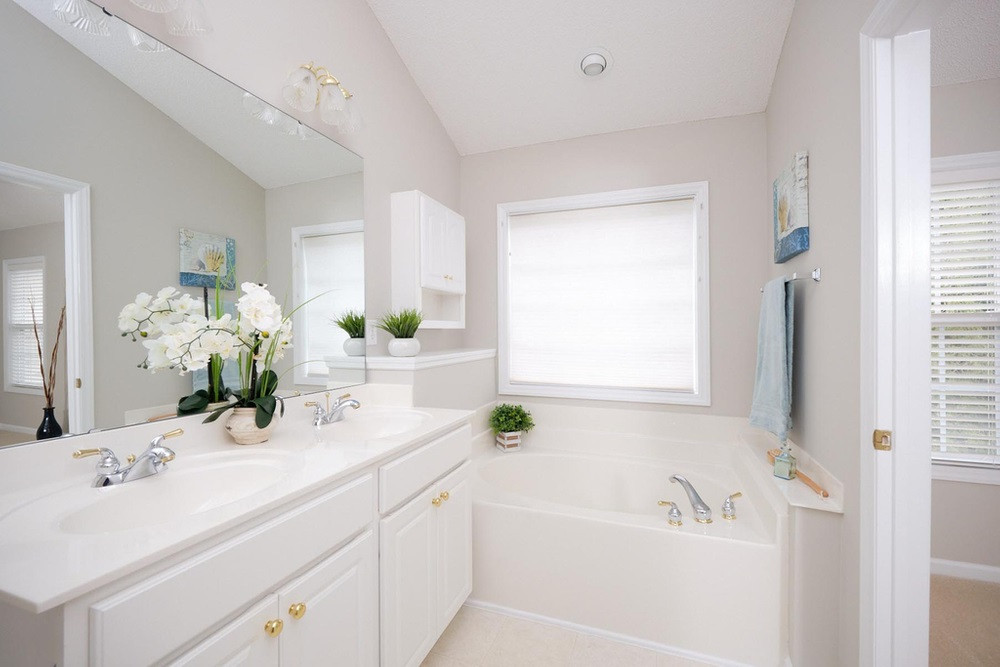 1437 Basinger Court Raleigh, NC 27612 - Photo 20 of 30 Luxury Master bath with gorgeous garden tub and walk in shower. Master Bath/Spa
