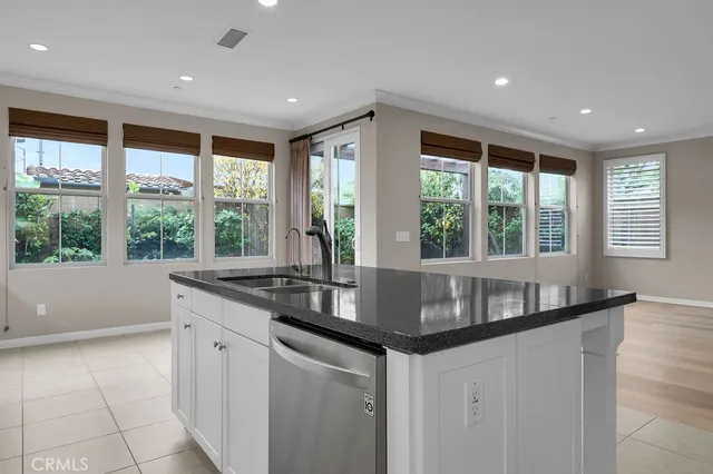 $5,000 | 89 Devonshire, Irvine, CA 92620