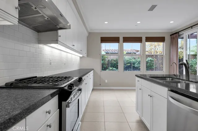 $5,000 | 89 Devonshire, Irvine, CA 92620