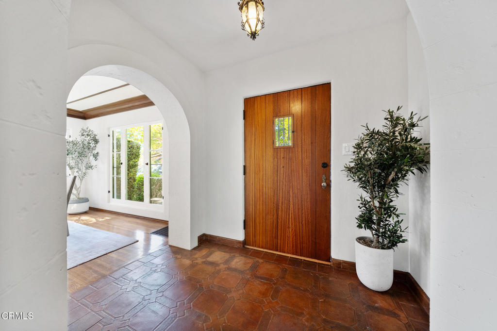 620 West Roses Road San Gabriel, CA 91775 - Photo 8 of 66 DSC01646