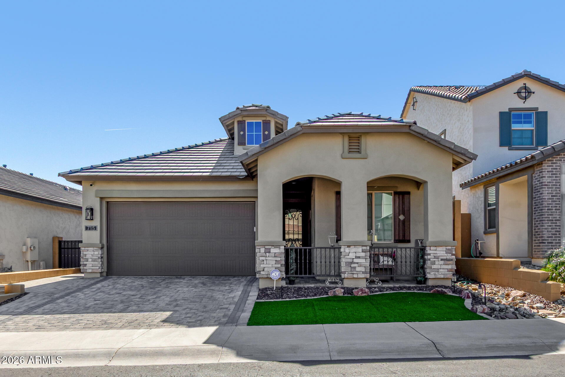 715 West Silver Fox Way Phoenix, AZ 85048 - Photo 2 of 26 2 - Silver Fox