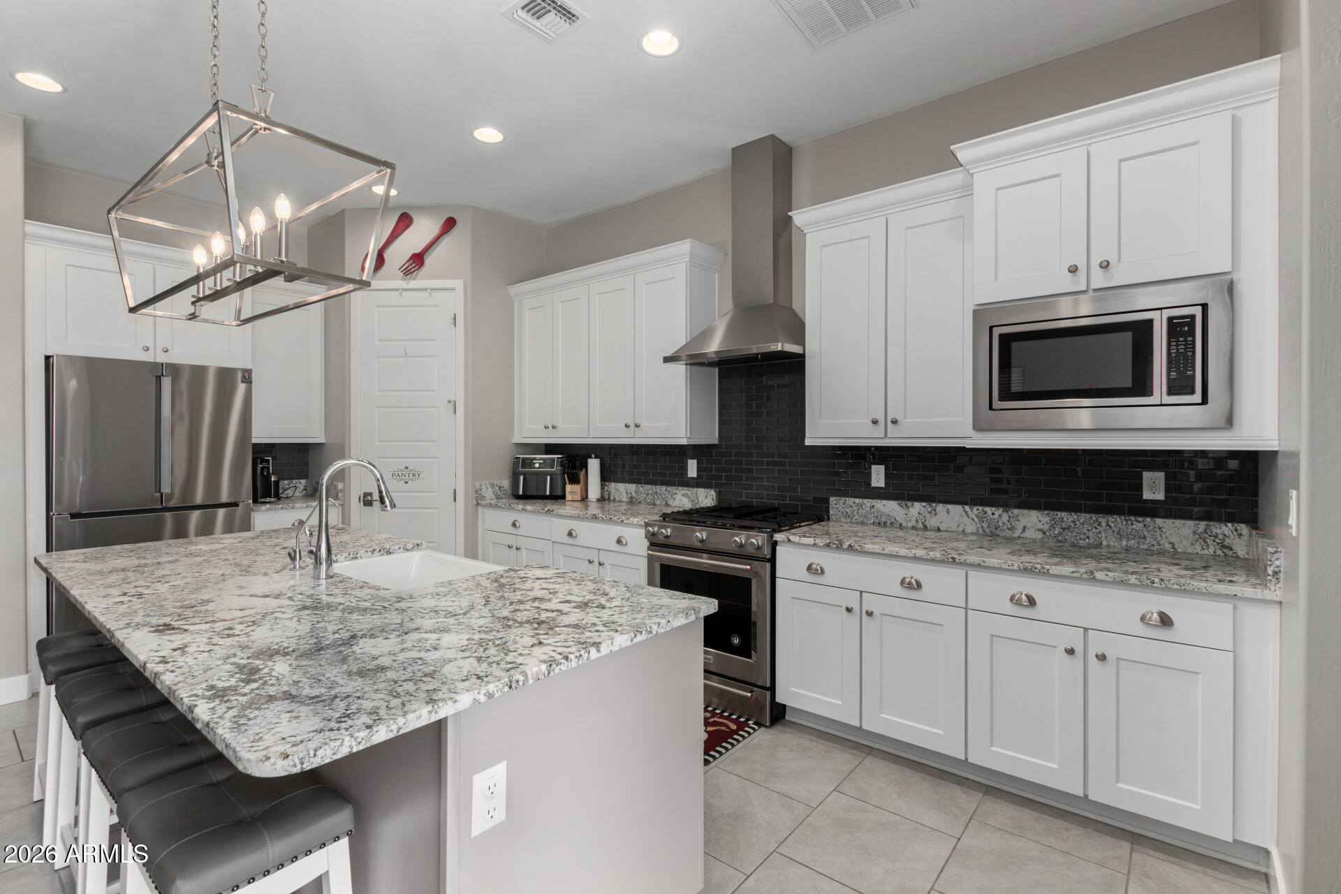 715 West Silver Fox Way Phoenix, AZ 85048 - Photo 7 of 26 10 - Silver Fox