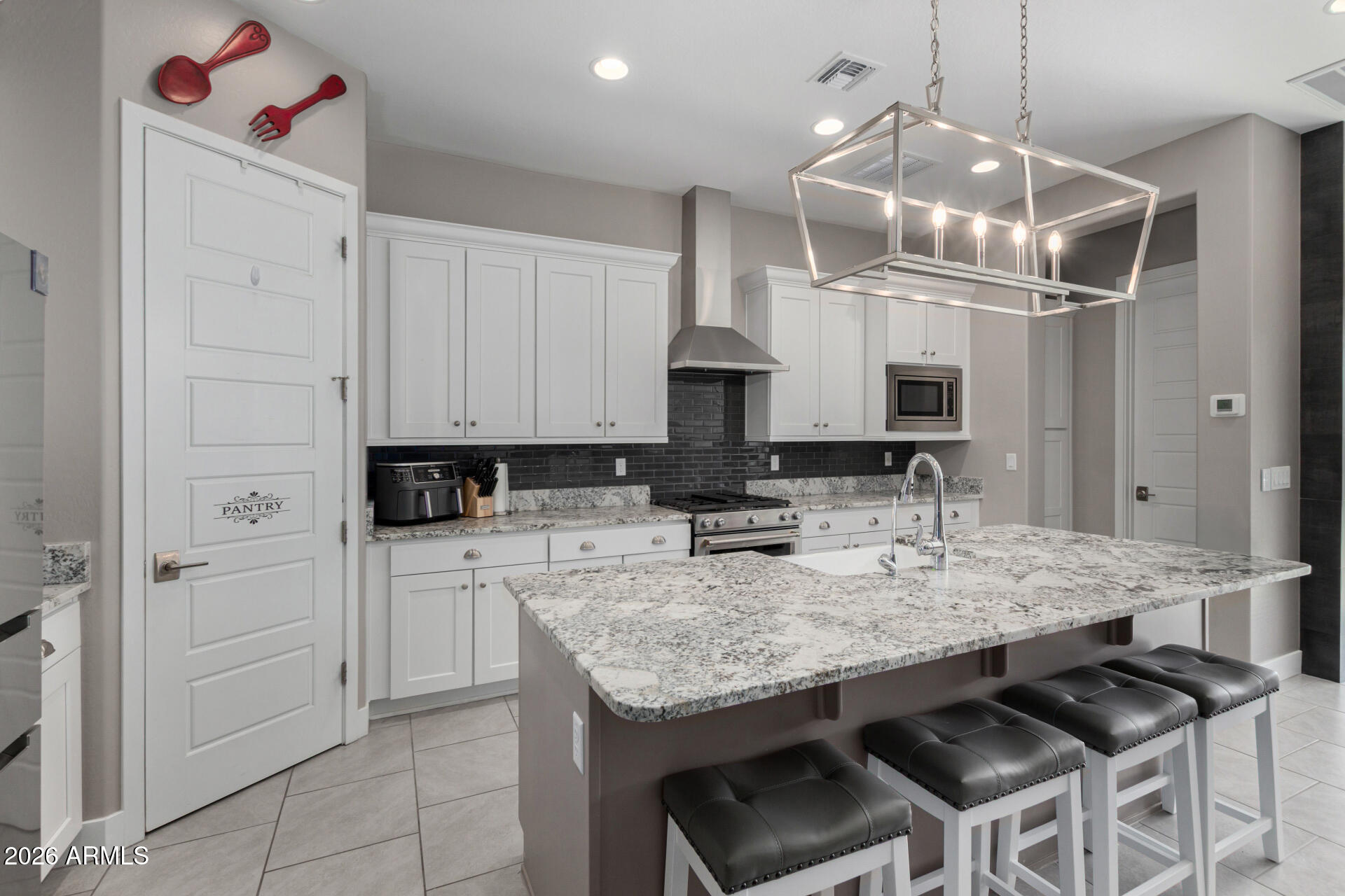 715 West Silver Fox Way Phoenix, AZ 85048 - Photo 9 of 26 11 - Silver Fox