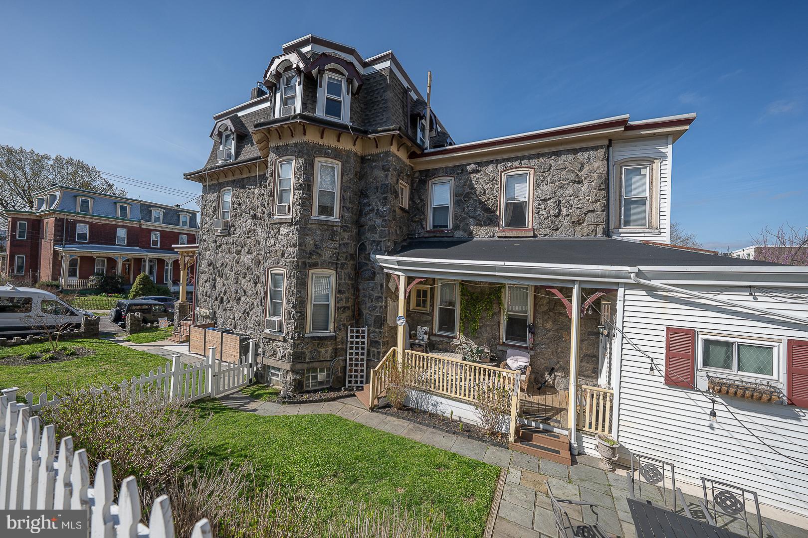 129 Sumac Street Philadelphia, PA 19128 - Photo 10 of 111 Side Yard
