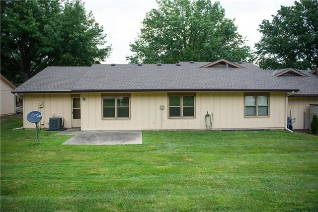 $139,000 | 18826 Sunrise Drive, Belton, MO 64012