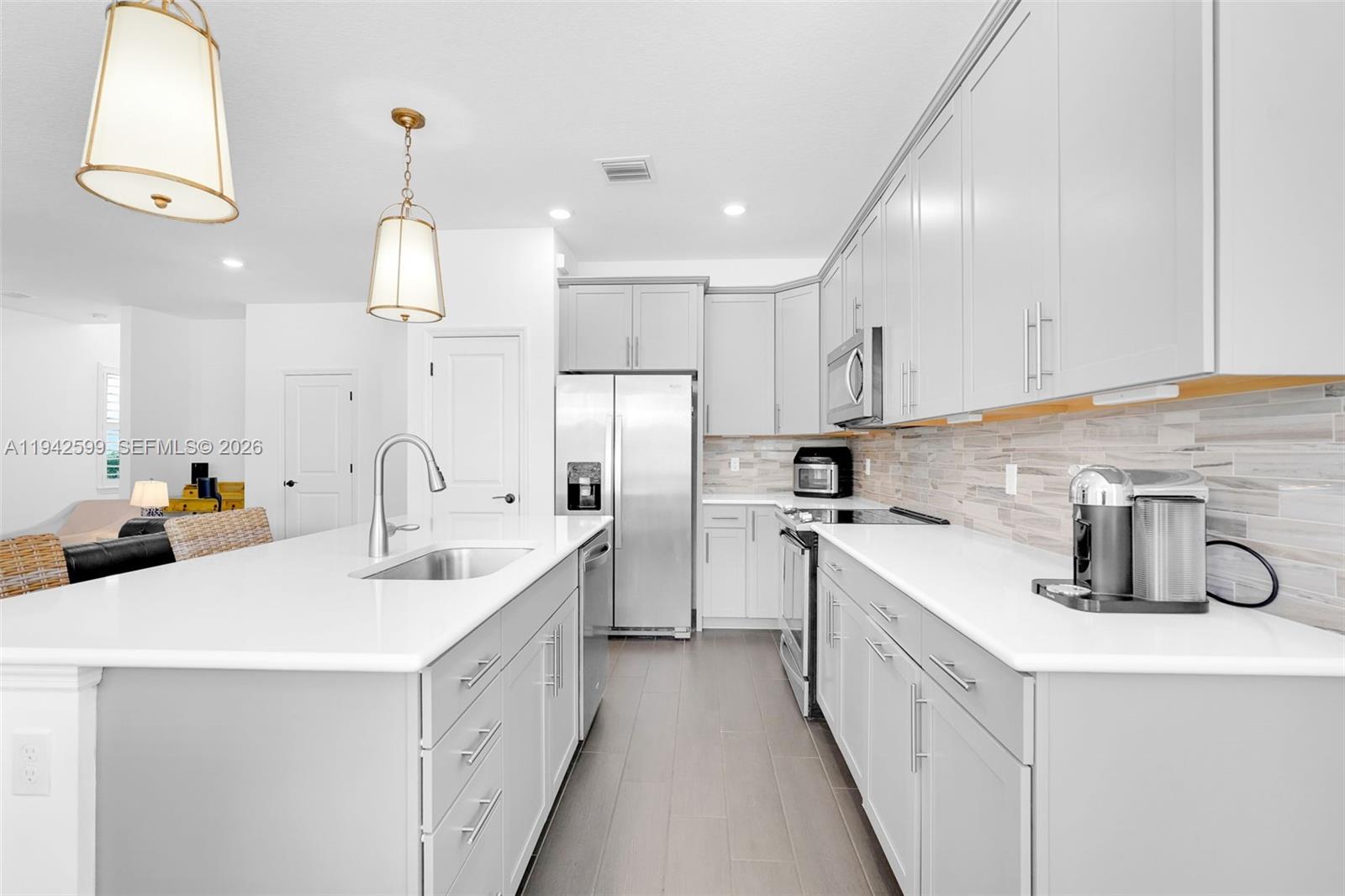 1612 Trailhead Terrace Hollywood, FL 33021 - Photo 14 of 53