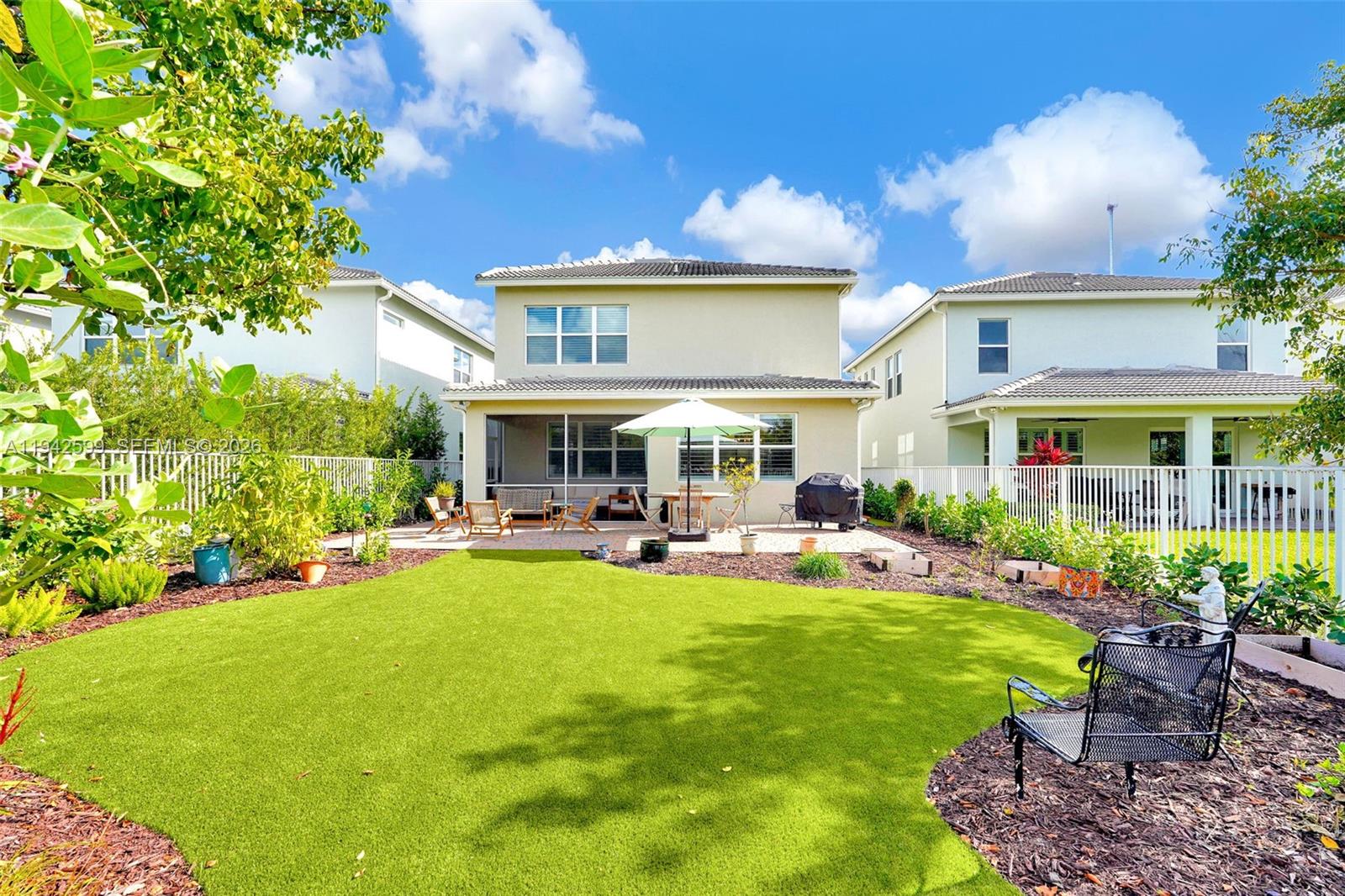 1612 Trailhead Terrace Hollywood, FL 33021 - Photo 2 of 53