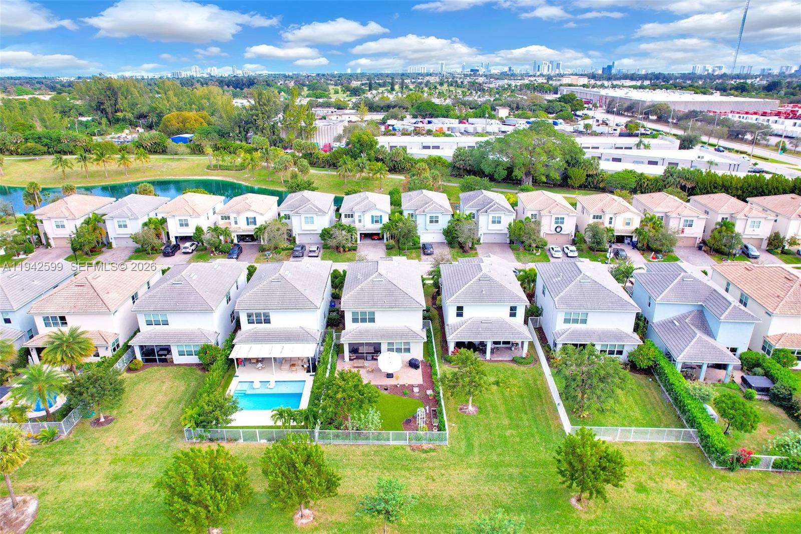 1612 Trailhead Terrace Hollywood, FL 33021 - Photo 42 of 53