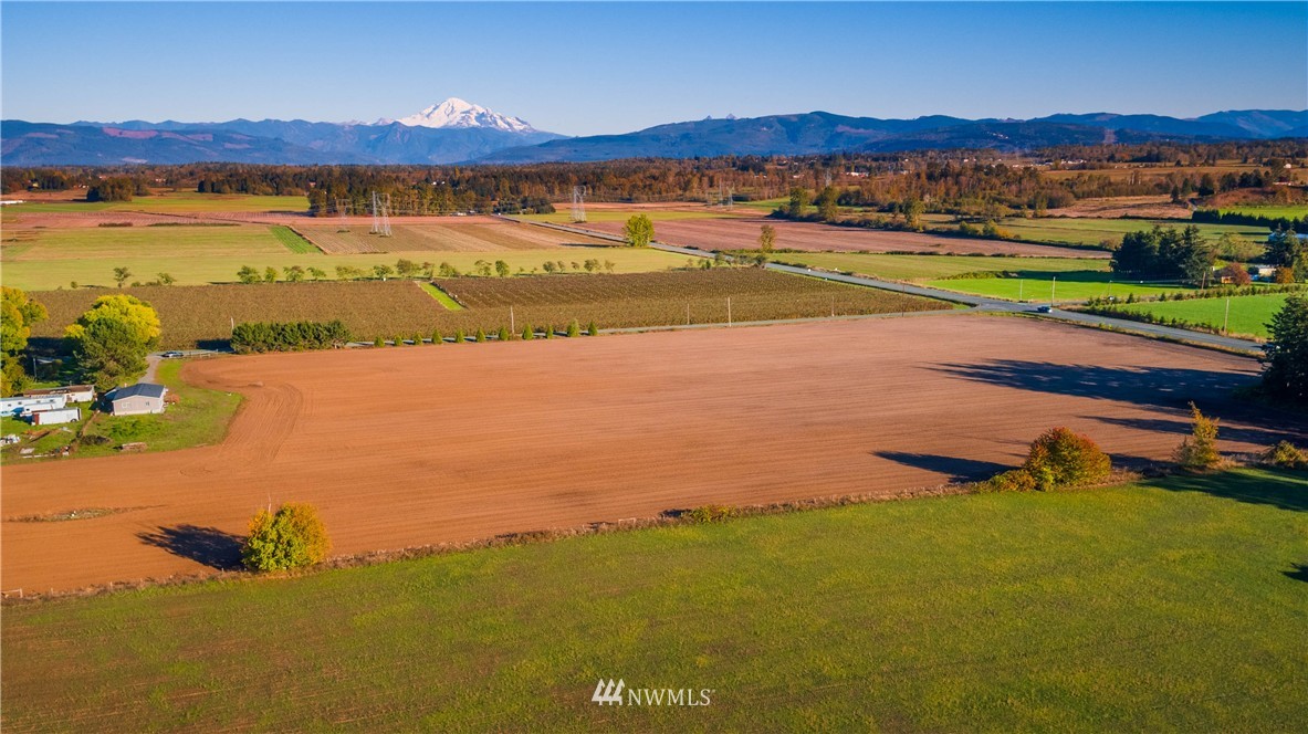 5781 Aldrich Road Bellingham, WA 98226 - Photo 1 of 22 Gallery Image 1