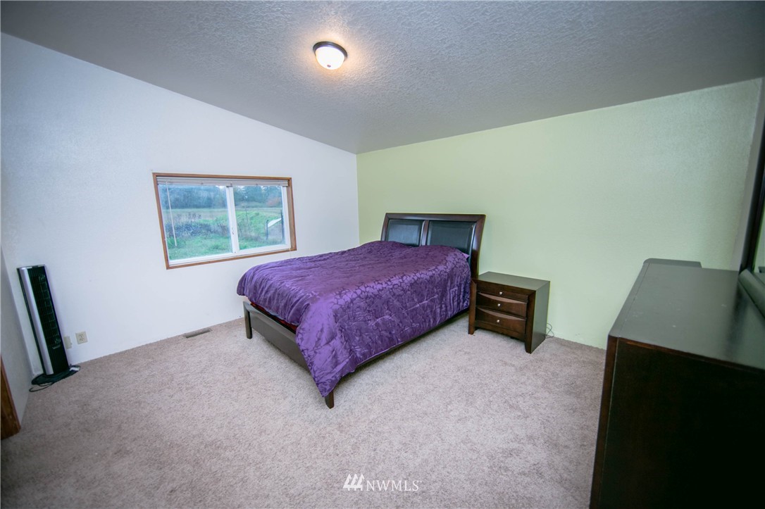 5781 Aldrich Road Bellingham, WA 98226 - Photo 19 of 22 Gallery Image 19