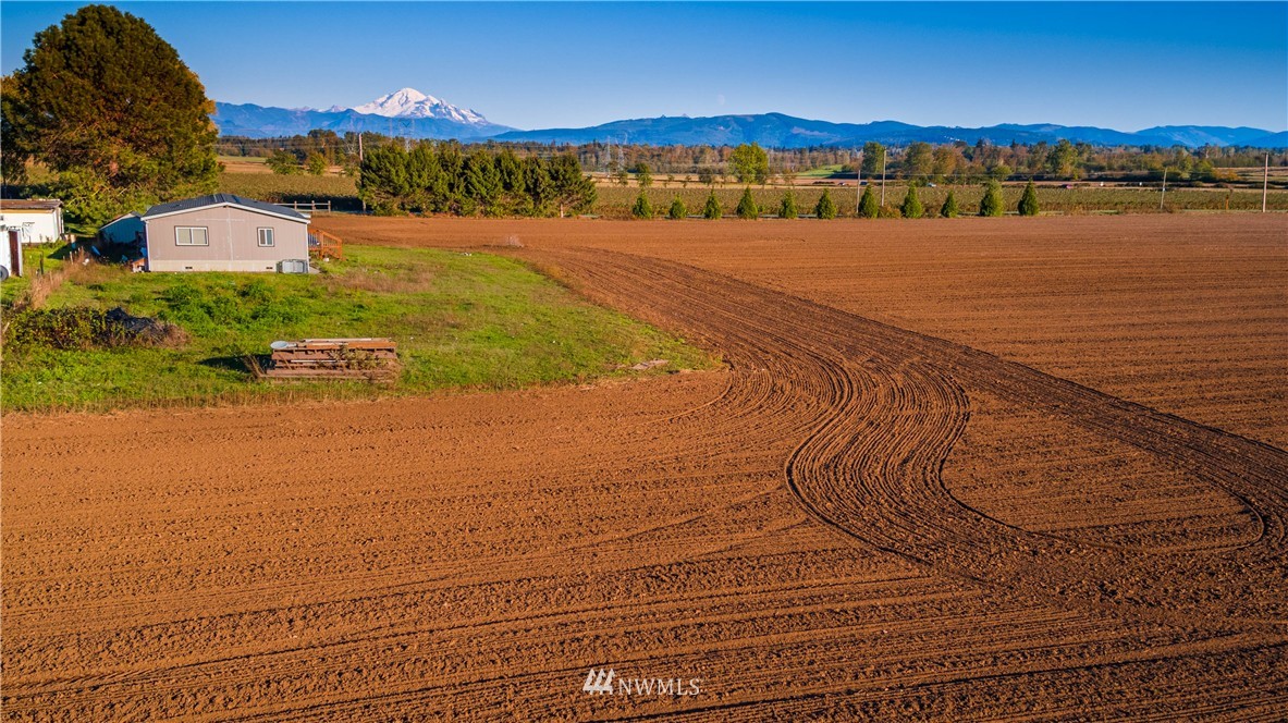 5781 Aldrich Road Bellingham, WA 98226 - Photo 6 of 22 Gallery Image 6