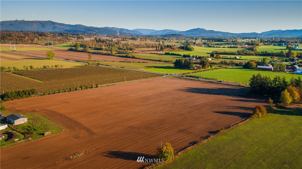5781 Aldrich Road Bellingham, WA 98226 - Photo 7 of 22 Gallery Image 7