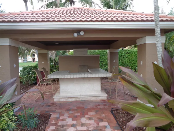 $1,800 | 3627 Northwest Adriatic Lane, Unit 106, Jensen Beach, FL 34957