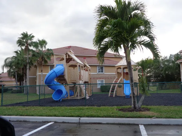 $1,800 | 3627 Northwest Adriatic Lane, Unit 106, Jensen Beach, FL 34957