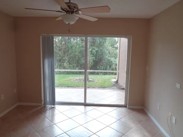 $1,800 | 3627 Northwest Adriatic Lane, Unit 106, Jensen Beach, FL 34957