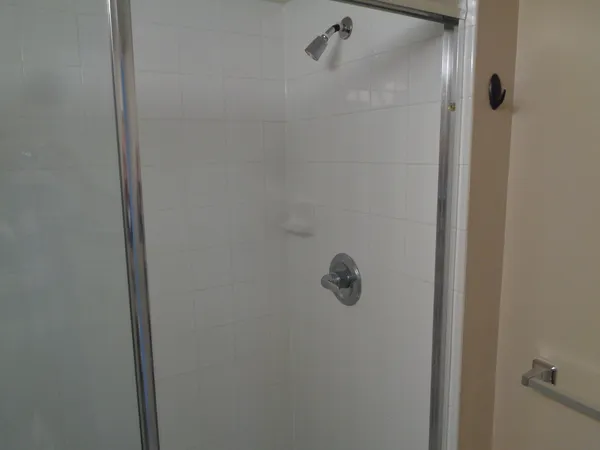 $1,800 | 3627 Northwest Adriatic Lane, Unit 106, Jensen Beach, FL 34957