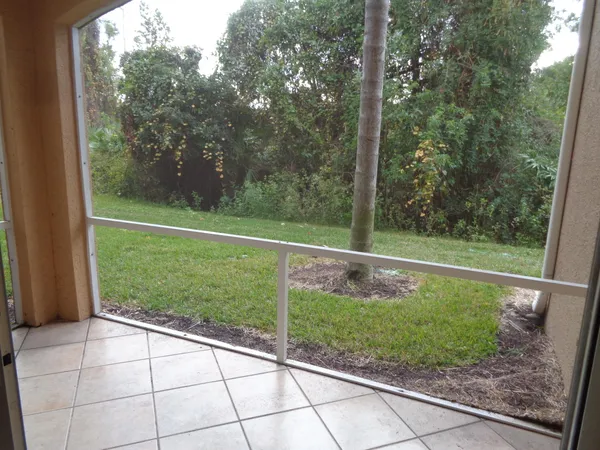 $1,800 | 3627 Northwest Adriatic Lane, Unit 106, Jensen Beach, FL 34957