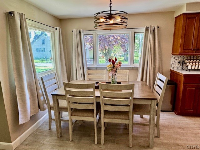 88 9th Street Vernon, NY 13421 - Photo 13 of 37 Great table area