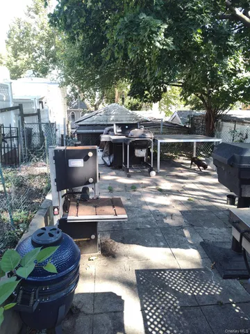 $599,000 | Undisclosed Address | Maspeth