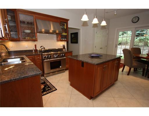 797 Scrubgrass Road Mt. Lebanon, PA 15243 - Photo 8 of 18 Kitchen.