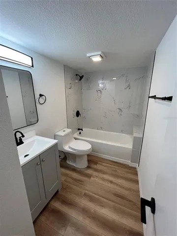 $1,600 | 146 Boundary Boulevard, Unit B202, Rotonda West, FL 33947