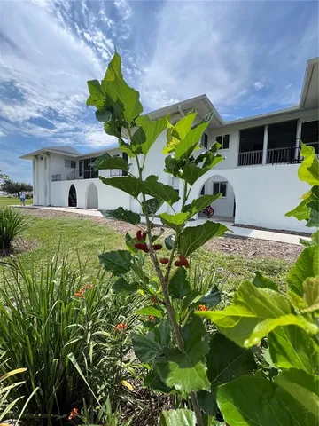 $1,600 | 146 Boundary Boulevard, Unit B202, Rotonda West, FL 33947