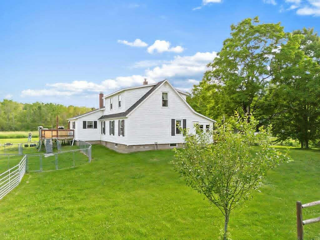 11 Shepherds Way Augusta, ME 04330 - Photo 8 of 77 4b0ad718-f185-4eb2-9486-1477d6e04050