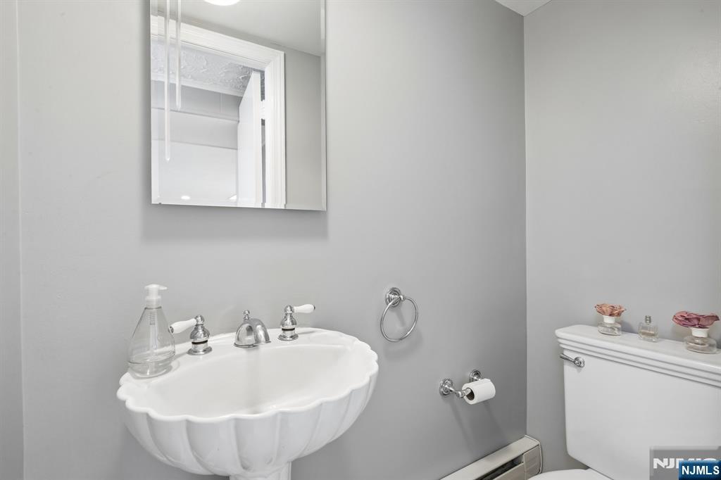 65 Springbrook Road Livingston, NJ 07039 - Photo 29 of 30 Gallery Image 29