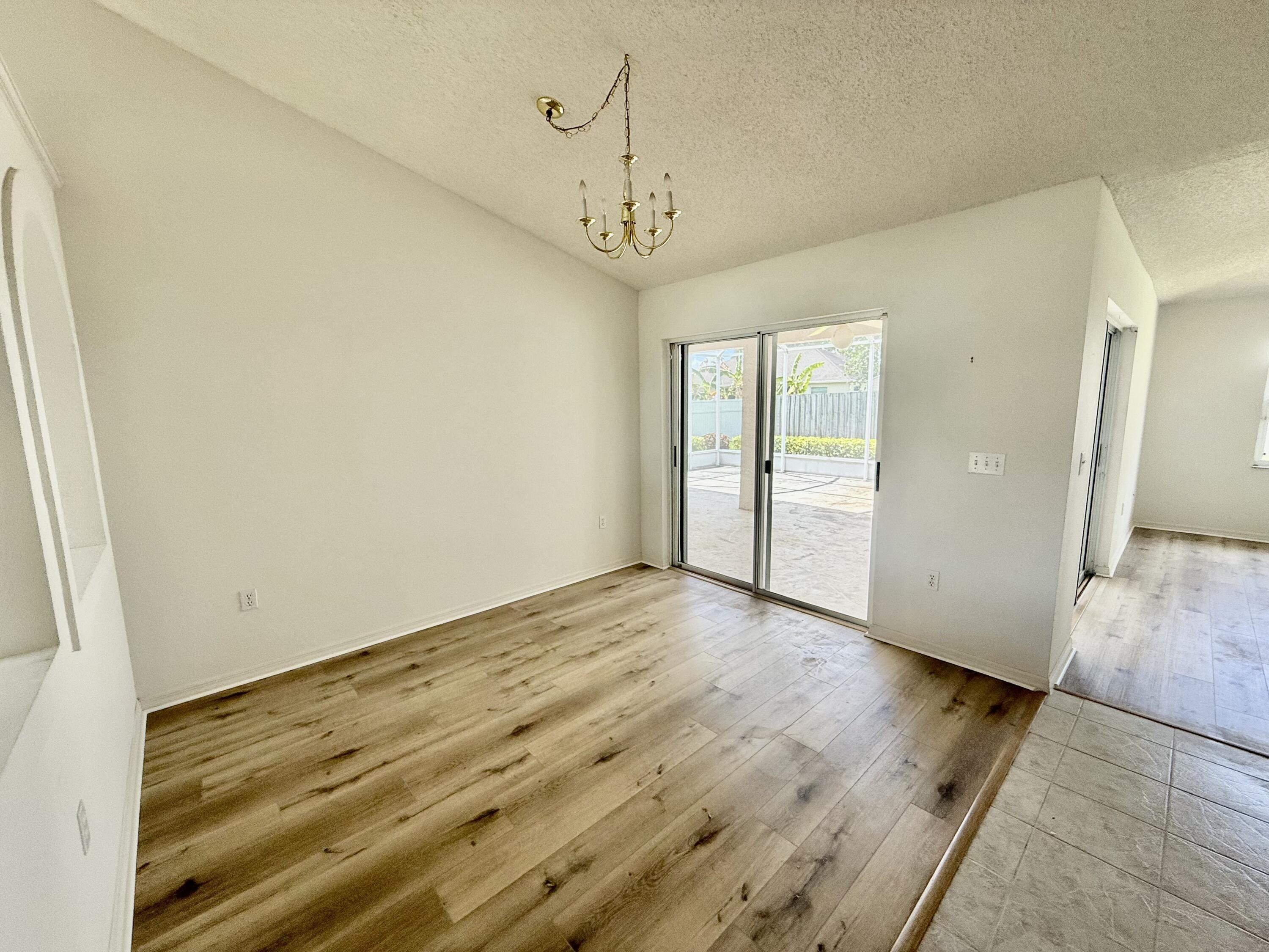 3259 Southeast W Snow Road Port St. Lucie, FL 34984 - Photo 11 of 24 Dining