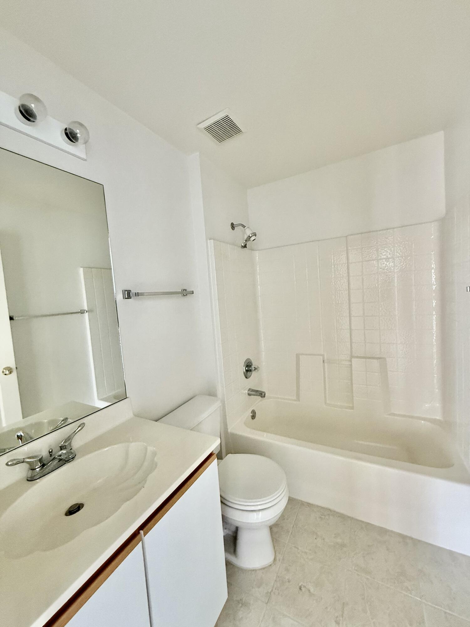 3259 Southeast W Snow Road Port St. Lucie, FL 34984 - Photo 20 of 24 Extra Bathroom