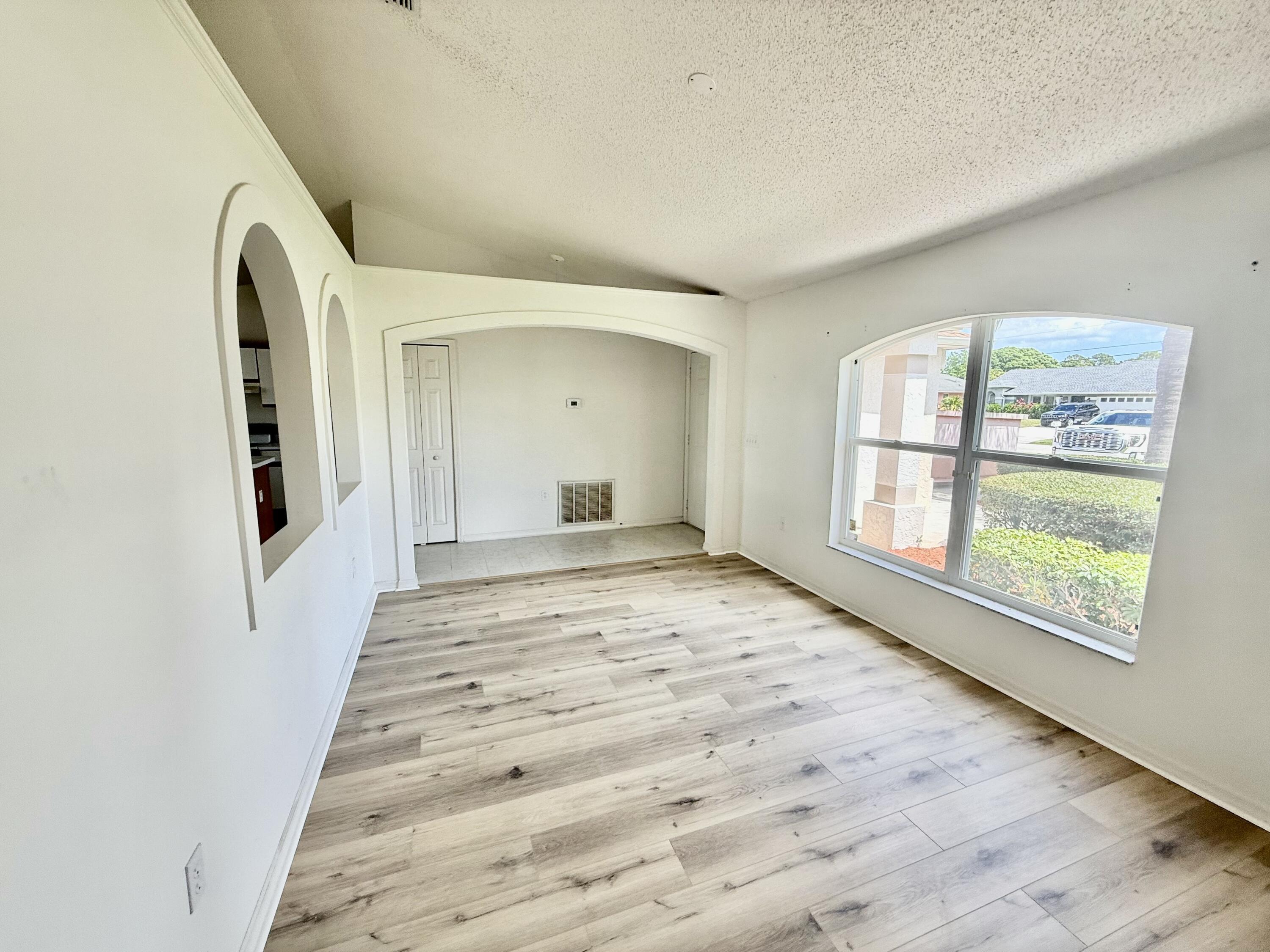 3259 Southeast W Snow Road Port St. Lucie, FL 34984 - Photo 7 of 24 Living