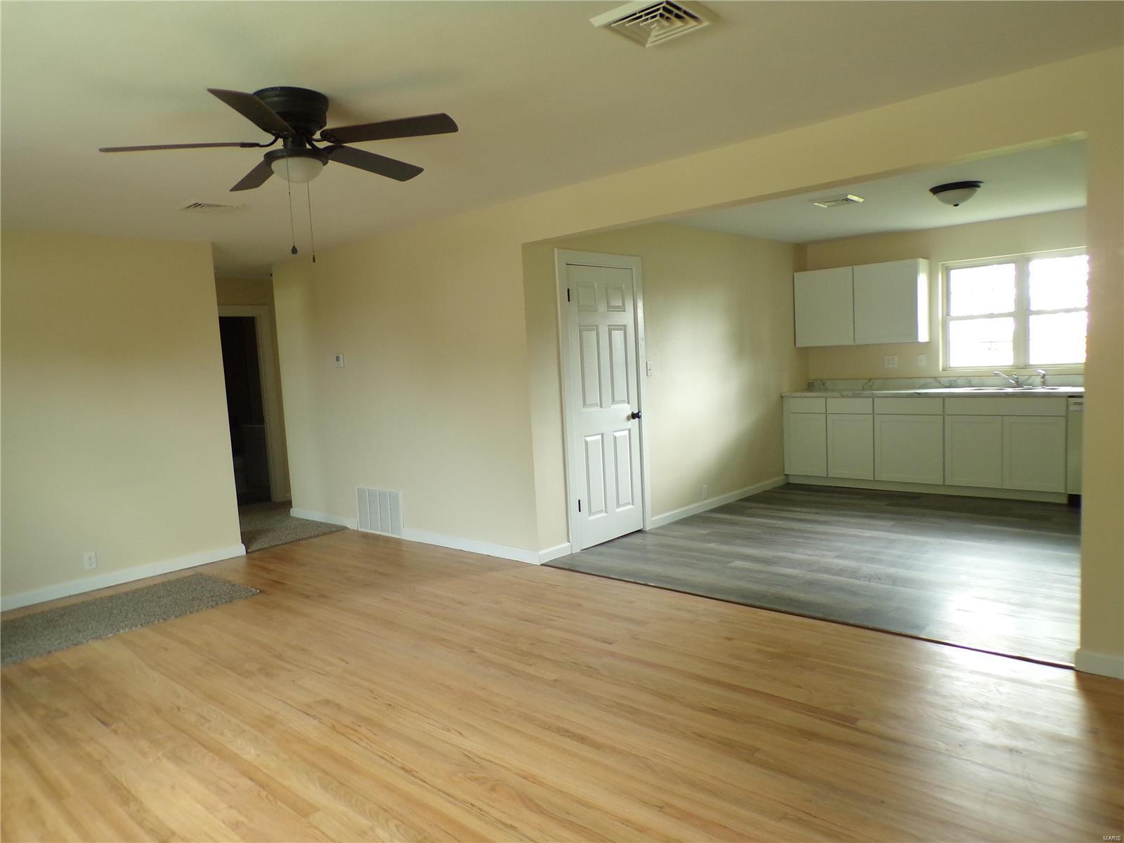 14 Maple Street Moro, IL 62067 - Photo 6 of 15
