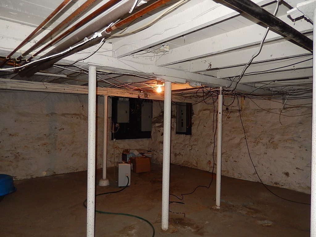 113 Main Street Oxford, MA 01540 - Photo 23 of 26