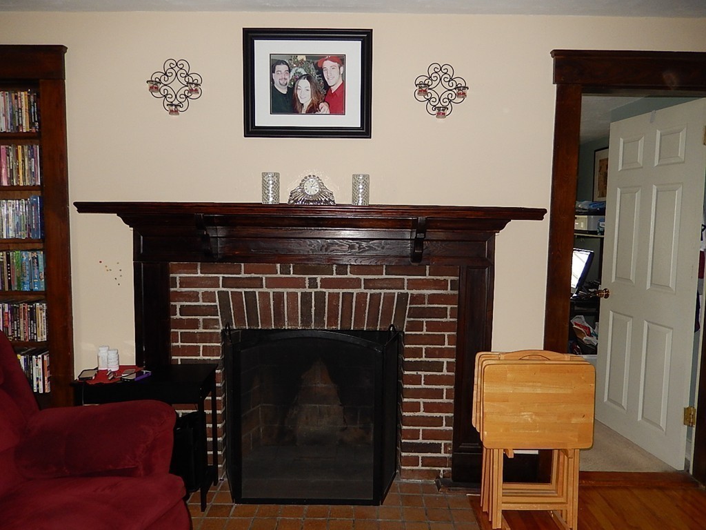 113 Main Street Oxford, MA 01540 - Photo 6 of 26