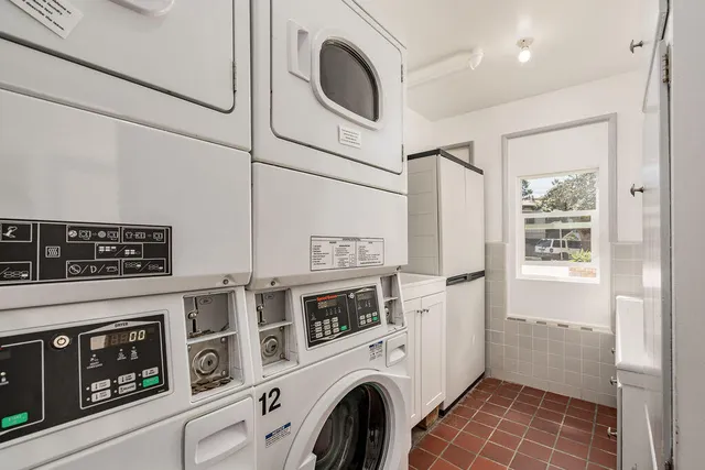 $8,995,000 | 440 Corona Del Mar, Santa Barbara, CA 93103