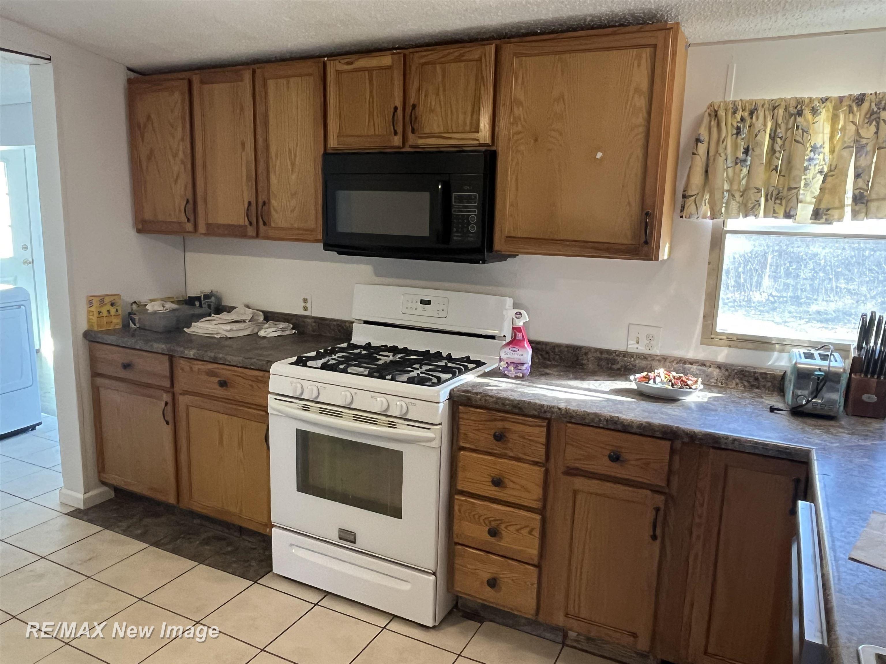 2309 South Meridian Road Midland, MI 48640 - Photo 4 of 7