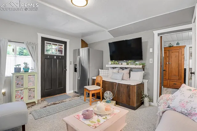 $799,000 | 4540 Fountain Avenue, Cascade, CO 80809