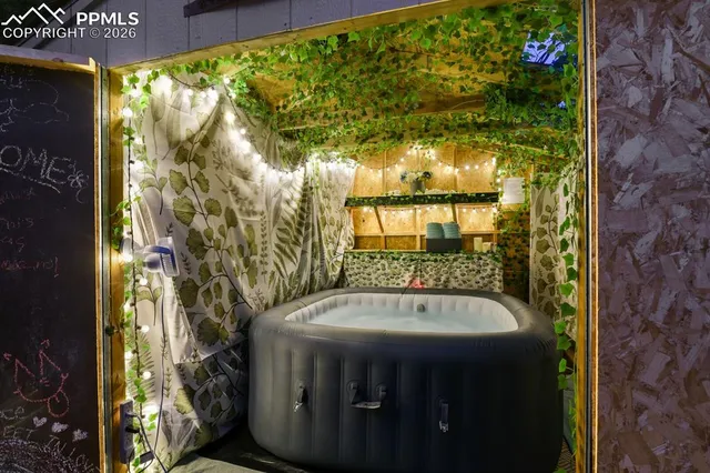 $799,000 | 4540 Fountain Avenue, Cascade, CO 80809