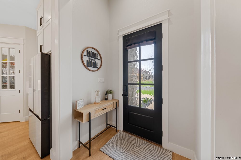 116 Park Heights Poth, TX 78147 - Photo 6 of 48 a view of room with window and tub