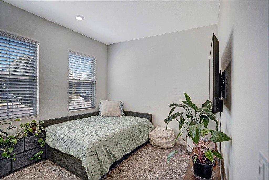 19898 Cara Cara Circle Riverside, CA 92507 - Photo 16 of 40