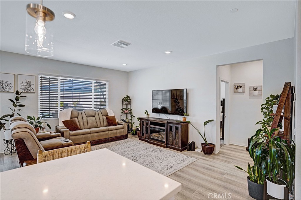 19898 Cara Cara Circle Riverside, CA 92507 - Photo 33 of 40