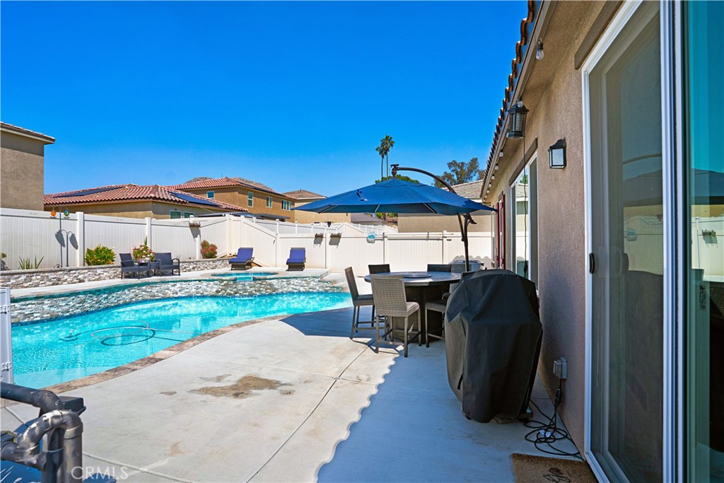19898 Cara Cara Circle Riverside, CA 92507 - Photo 36 of 40