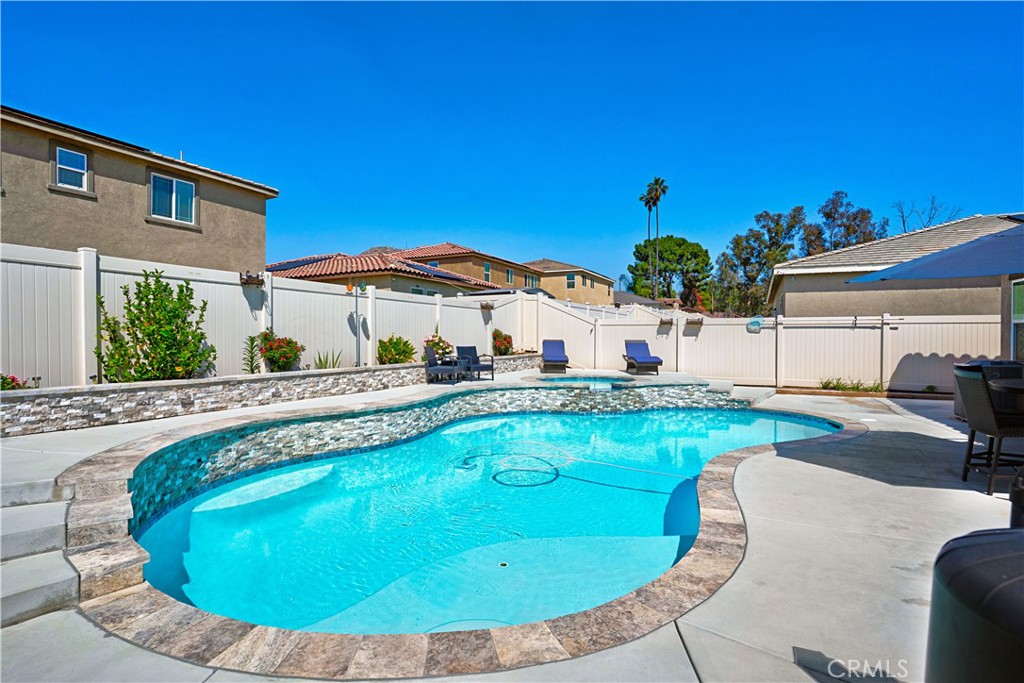 19898 Cara Cara Circle Riverside, CA 92507 - Photo 37 of 40