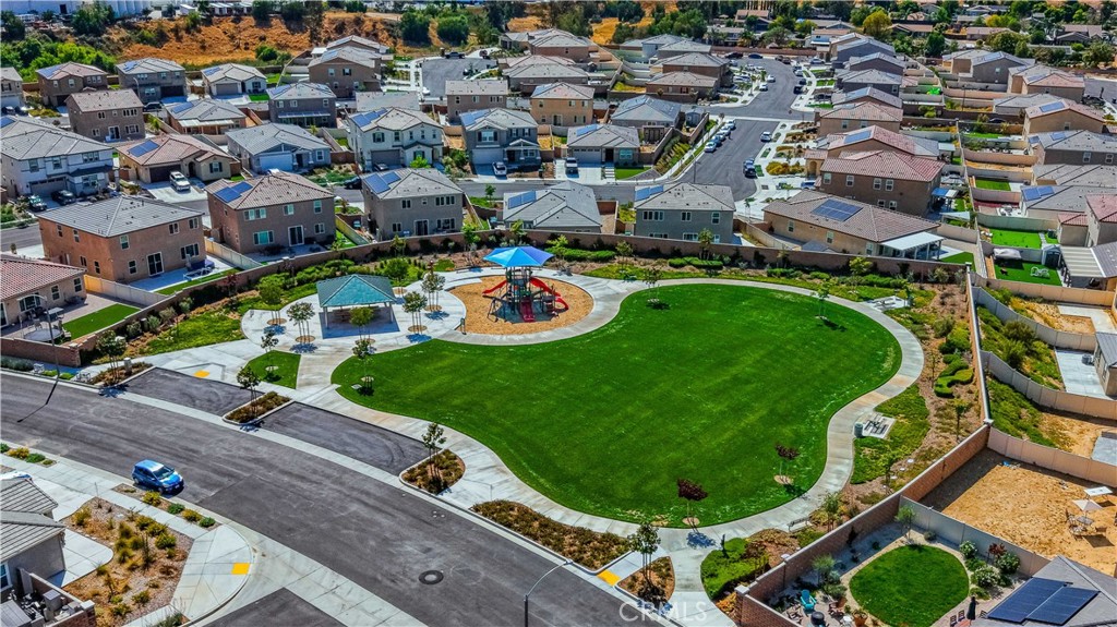 19898 Cara Cara Circle Riverside, CA 92507 - Photo 10 of 40