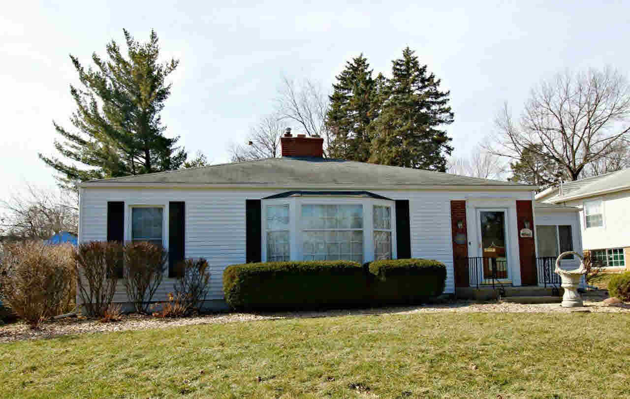 1930 Colchester Road Flint, MI 48503 - Photo 26 of 26 21263952-25.JPG
